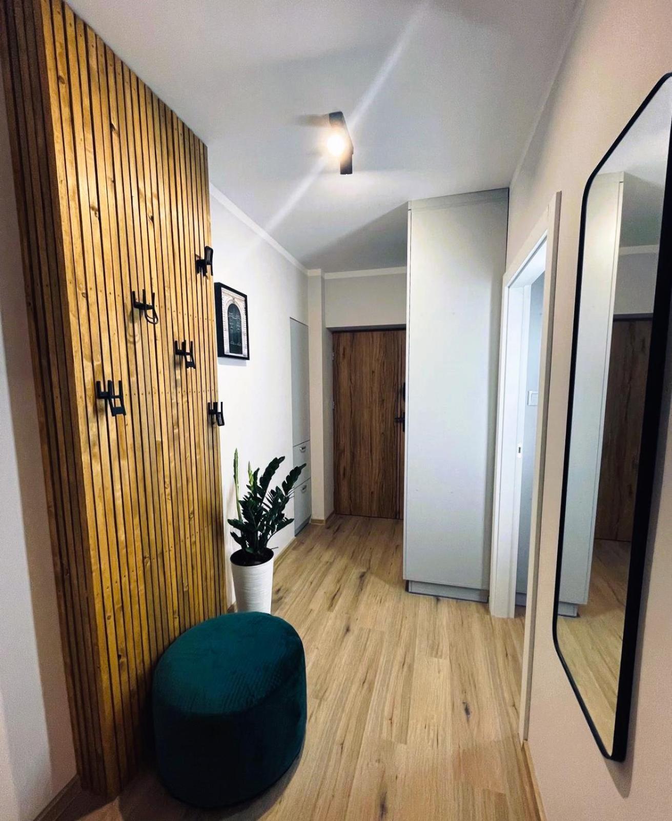 Mr Home Apartments - Mogilska Krasków Εξωτερικό φωτογραφία